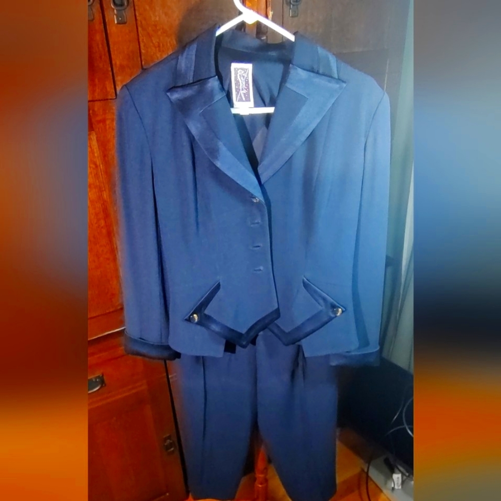 Beautiful Navy Blue Suit